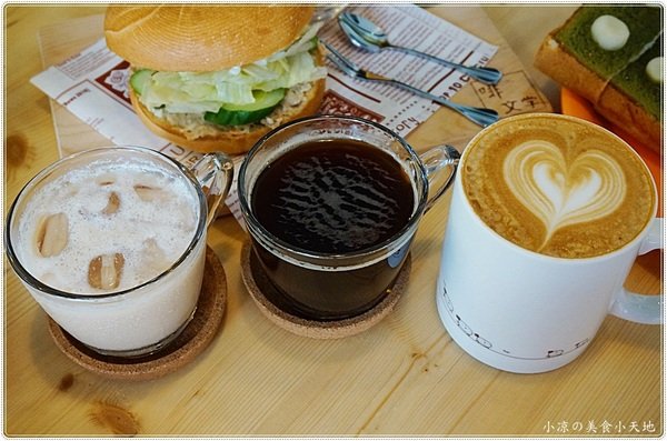 啡文學咖啡館(三店):台中南屯』啡文學大英店║不限時咖啡館,大份量早午餐、輕食、手沖單品咖啡,一個人也可慢活~