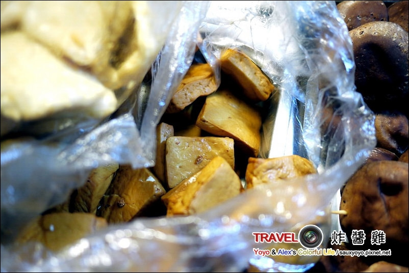 【中和】炸醬雞 ~ 鹽酥雞+獨門醬料好好食 中和最好吃的鹽酥雞攤!!!