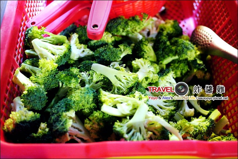 【中和】炸醬雞 ~ 鹽酥雞+獨門醬料好好食 中和最好吃的鹽酥雞攤!!!