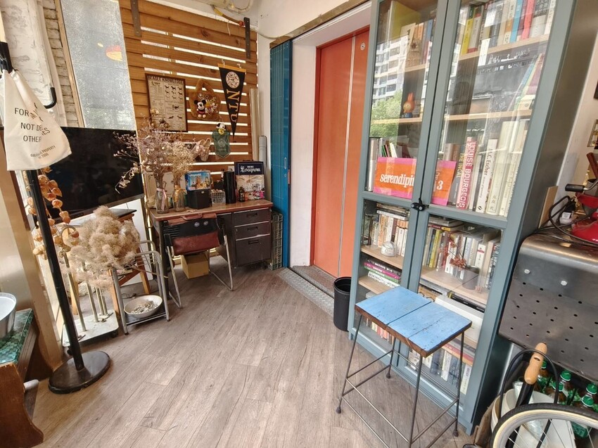 55775.jpg - 【台北.大安區】AGCT apartmrnt充滿綠意森林系咖啡廳。肉桂捲+提拉米蘇超美味。平日不限時