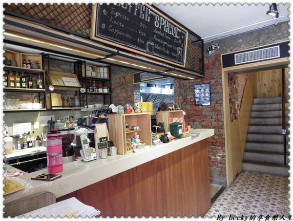 <捷運科技大樓站>三隻貓頭鷹3owls/全天候早午餐/歐式風格、美式餐點/巷弄文創咖啡廳/下午茶/套餐/單點/