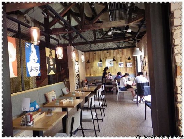 <捷運科技大樓站>三隻貓頭鷹3owls/全天候早午餐/歐式風格、美式餐點/巷弄文創咖啡廳/下午茶/套餐/單點/