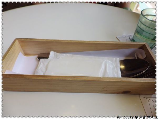 <捷運科技大樓站>三隻貓頭鷹3owls/全天候早午餐/歐式風格、美式餐點/巷弄文創咖啡廳/下午茶/套餐/單點/