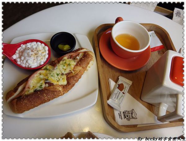 <捷運科技大樓站>三隻貓頭鷹3owls/全天候早午餐/歐式風格、美式餐點/巷弄文創咖啡廳/下午茶/套餐/單點/