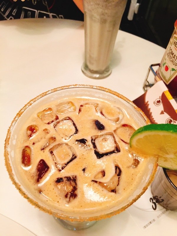 三隻貓頭鷹3owls c@fe:【台北教育大學附近美食推薦/咖啡廳推薦/早午餐推薦】三隻貓頭鷹3owls c@fe(和平店)~邊吃美食邊做公益~人美心也美喔!