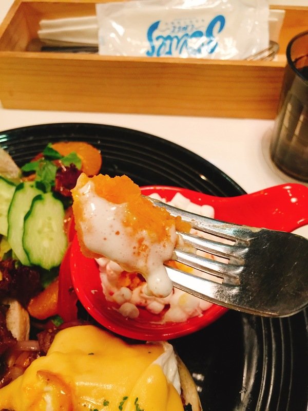 三隻貓頭鷹3owls c@fe:【台北教育大學附近美食推薦/咖啡廳推薦/早午餐推薦】三隻貓頭鷹3owls c@fe(和平店)~邊吃美食邊做公益~人美心也美喔!