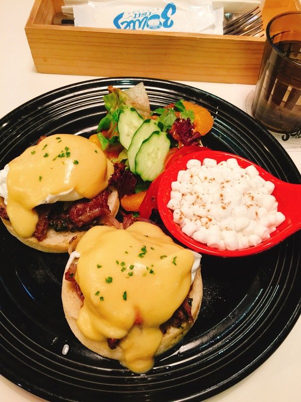 三隻貓頭鷹3owls c@fe:【台北教育大學附近美食推薦/咖啡廳推薦/早午餐推薦】三隻貓頭鷹3owls c@fe(和平店)~邊吃美食邊做公益~人美心也美喔!