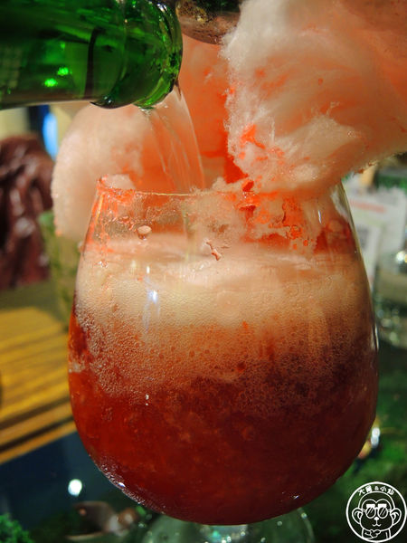 醜比頭的祕密花園:呷飽祙【台北大安・醜比頭的祕密花園】首間醜比頭主題餐廳盛大營運 醜比頭的祕密花園:呷飽祙【台北大安・醜比頭的祕密花園】首間醜比頭主題餐廳盛大營運