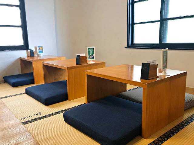 【台中 西區】路地 氷の怪物 (存中店)👀消暑怪物雪花冰，可愛逗趣又美味，冰品種類多樣，多達25種配料任選，鬆餅外酥內鬆軟，完美擄獲我們的心💖💖💖