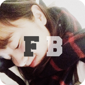 2017台南景點/正興街/粉嫩大火箭✿可愛破表的甜點扭蛋機!/來台南必來走一遭的文青吃貨街!