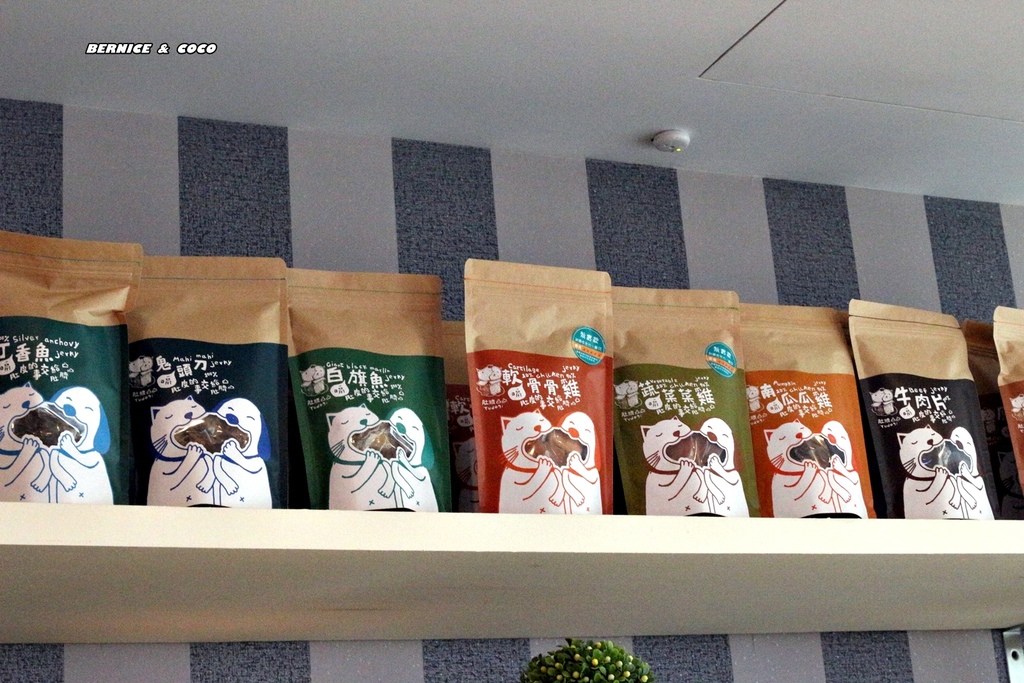 IMG_0208.JPG IMG_0208.JPG