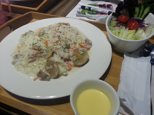 潘瑞宗手感的店PAN JT：[高雄][美食]潘瑞宗手感的店PAN JT~享受午後悠閒美味