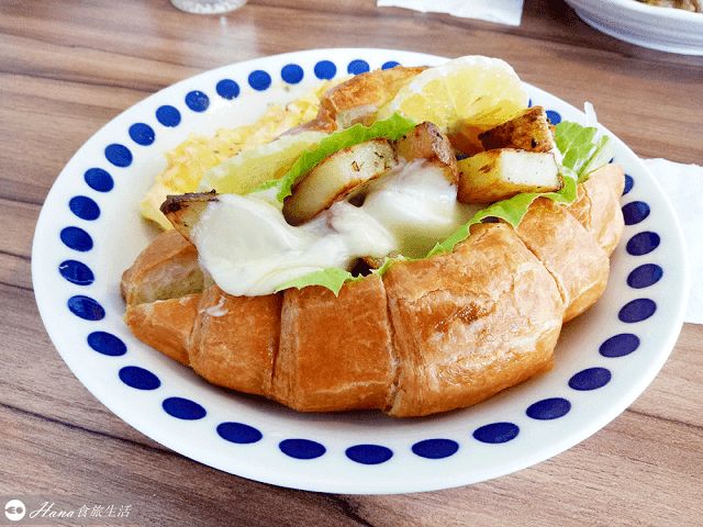 【台北大同】產出The Food | 不提供訂位的人氣巷弄早午餐 悠閒自然採光氛圍 好拍又好吃