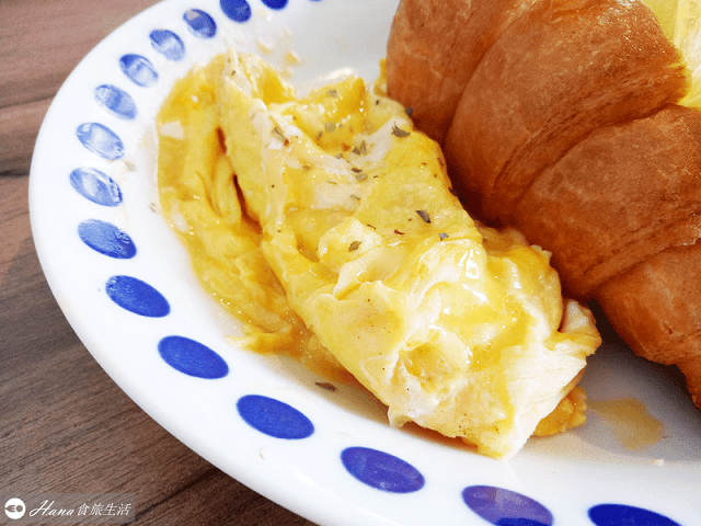 【台北大同】產出The Food | 不提供訂位的人氣巷弄早午餐 悠閒自然採光氛圍 好拍又好吃