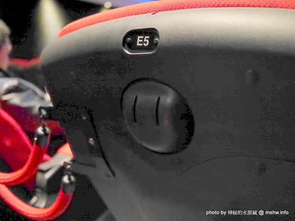 新竹大遠百威秀影城：【景點】新竹FE21 Vieshow Cinemas 4DX 大遠百威秀影城4DX全感官影廳@東區大遠百 : 坐在框體看電影,值回票價的體感遊戲,與鏡頭視角一起享受身歷其境的感動吧!!