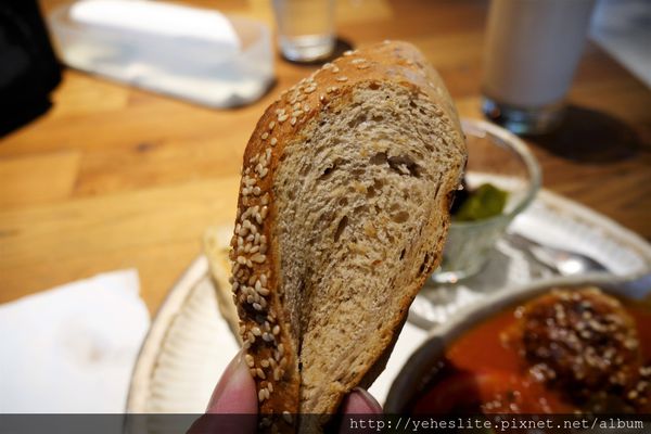 P1060089.JPG P1060089.JPG