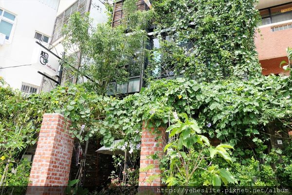 P1060129.JPG P1060129.JPG