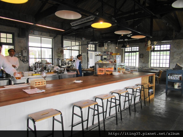 IMG_0206.JPG IMG_0206.JPG