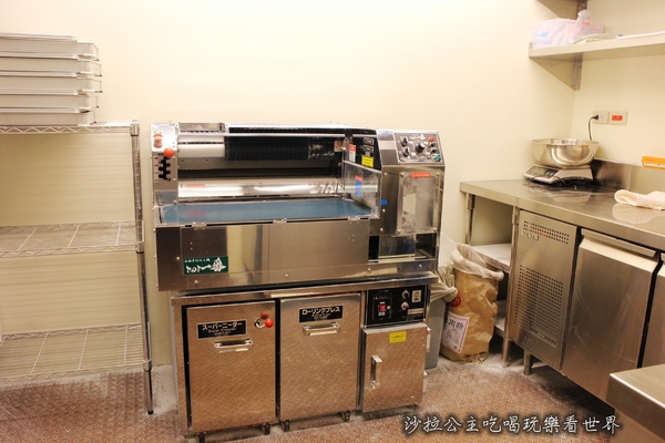 濱之屋：東區美食『濱之屋』日本烏龍麵鍋物料理"捷運國父紀念館站"