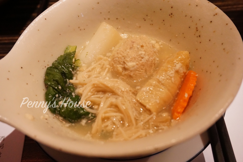 濱之屋 日本烏龍麵鍋物料理餐廳 ,夏季限定鍋物雙人優惠價,還有$199德國限量啤酒喝到飽!台北國父紀念館2號出口。(影片)