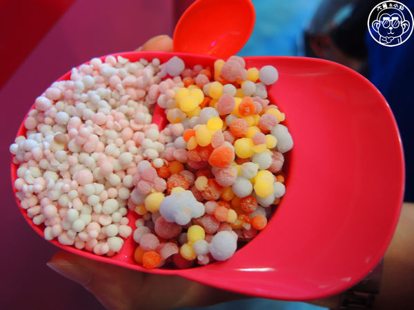 Mini Melts 粒粒冰淇淋:呷飽祙【台北萬華・Mini Melts粒粒冰淇淋】全世界最小的冰淇淋 Mini Melts 粒粒冰淇淋:呷飽祙【台北萬華・Mini Melts粒粒冰淇淋】全世界最小的冰淇淋