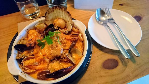 28056555_1792457930785888_3245065337658487862_n