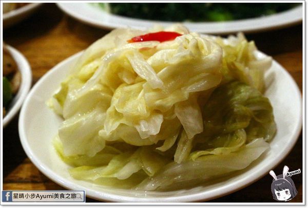 老夫子牛肉麵：[食記]►台南北區◄這是一碗從我尚未出生就開始的牛肉麵它叫做－老夫子牛肉麵