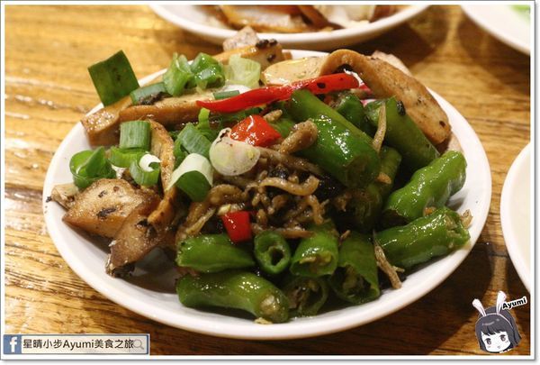 老夫子牛肉麵：[食記]►台南北區◄這是一碗從我尚未出生就開始的牛肉麵它叫做－老夫子牛肉麵