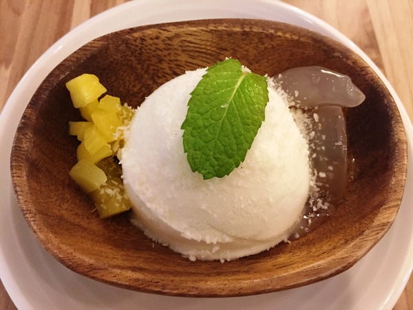 東央貢。泰食堂：東央貢。泰食堂