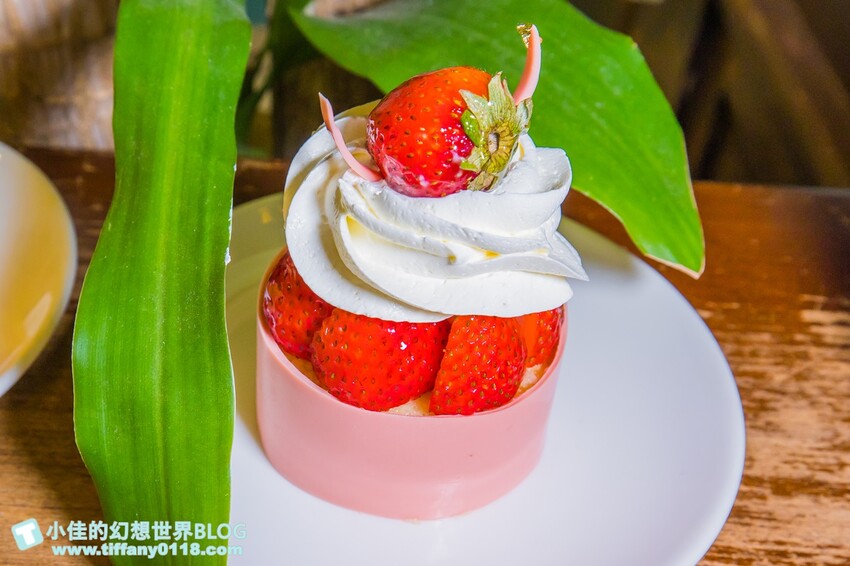 [台北甜點]獅子甜點x崙背鮮乳聯名甜點/有蛋糕有鹹派還結合巧克力做成shot讓你直接喝/台北甜點推薦