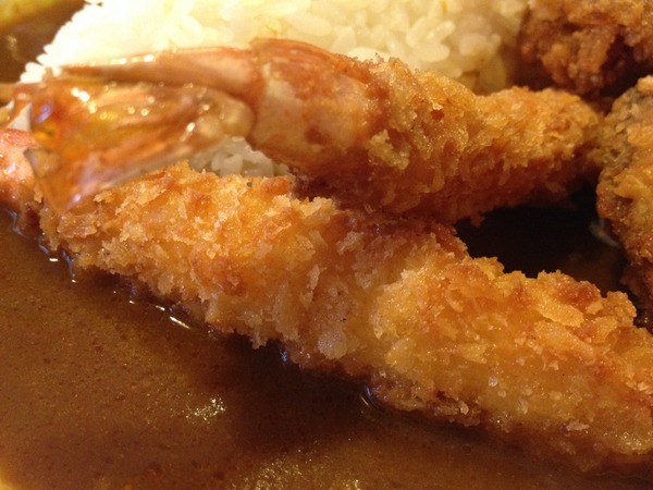 吉里吉里和食屋：<日式餐廳>吉里吉里和食屋-爆熱量炸物咖哩飯和日式定食的優雅交會