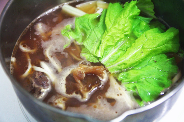 珍苑食品股份有限公司：【宅配。方便料理】珍苑食品 不用自己花時滷 在家也能吃到好味道