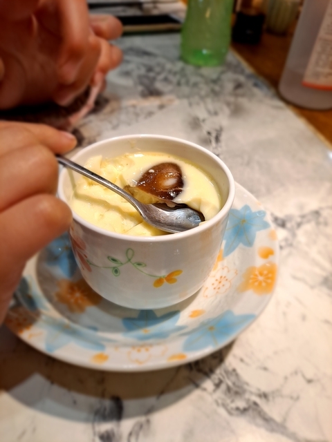 東港華僑市場 王匠生魚片 (20).jpg - 屏東 東港 華僑市場 王匠生魚片 意猶未盡