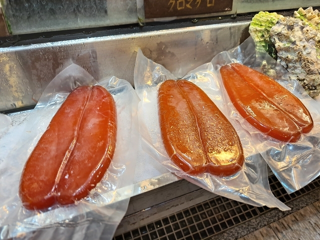 東港華僑市場 王匠生魚片 (11).jpg - 屏東 東港 華僑市場 王匠生魚片 意猶未盡