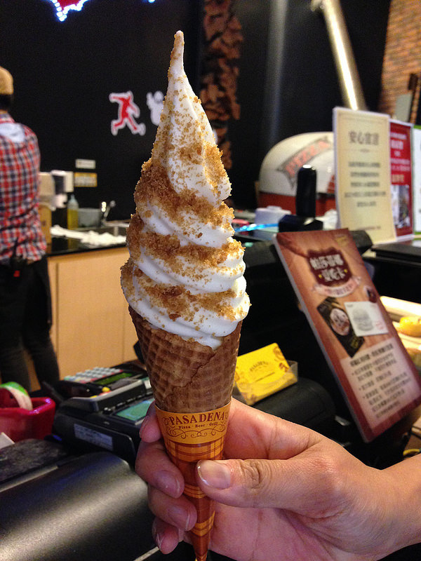 鹽埕區美食@瀨南街的阿婆鍋燒炸麵