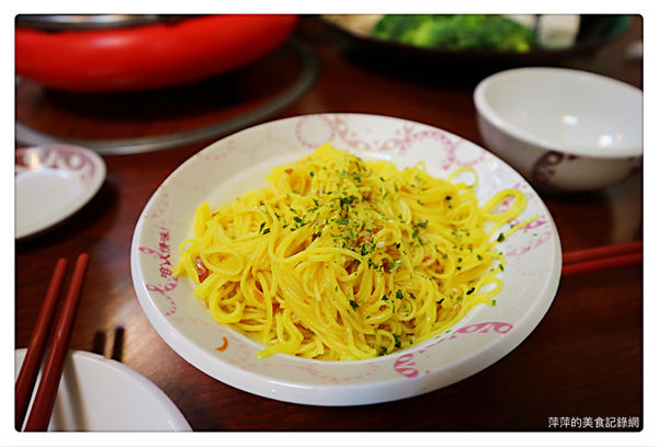 【台北美食】帝王食補。中興店 ~ 天冷就是要吃鍋❤️雞、鴨雙主鍋一次滿足/新店美食 - 捷運景美/大坪林站