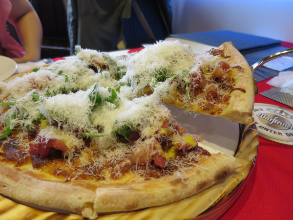 顛覆印象中的Pizza ...義大利米蘭手工窯烤披薩