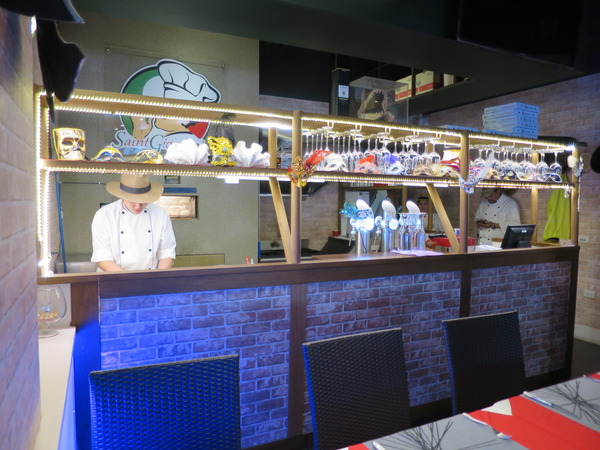 顛覆印象中的Pizza ...義大利米蘭手工窯烤披薩