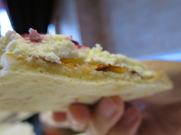 顛覆印象中的Pizza ...義大利米蘭手工窯烤披薩