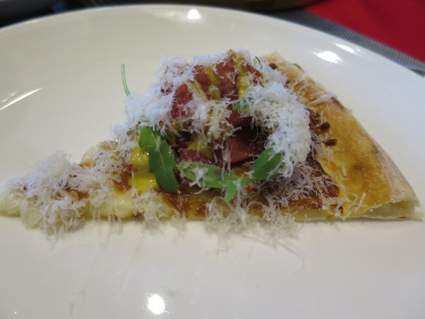 顛覆印象中的Pizza ...義大利米蘭手工窯烤披薩