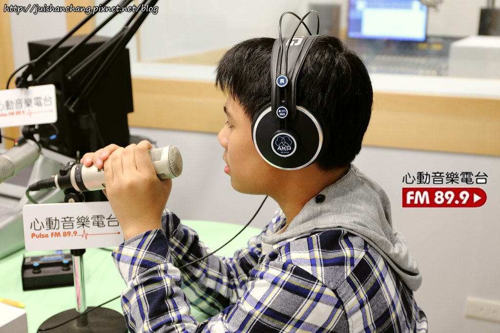 【體驗║桃竹苗】心動音樂電台Pulse FM 89.9〜那些讓人怦然心動的音樂，我的廣播錄音室初體驗