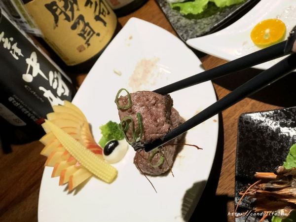 本握壽司:台中美食│本 握壽司 御選頂級日式料理〃女兒紅婚宴會館旁,低調又神秘的無菜單料理~