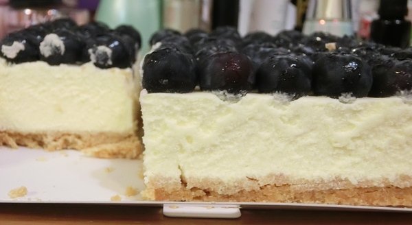 CHEESE CAKE 1:【宅配美食】母親節就送媽咪好吃到會噴淚的頂級精品蛋糕-CHEESE CAKE 1的Blue Man~奢侈~