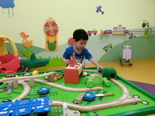 Greenwood Taipei 格林屋:【親子餐廳/親子樂園推薦】Greenwood Taipei 格林屋~是品嚐美食及蹓小孩的好所在喔!