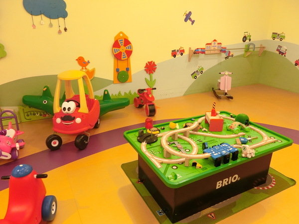 Greenwood Taipei 格林屋:【親子餐廳/親子樂園推薦】Greenwood Taipei 格林屋~是品嚐美食及蹓小孩的好所在喔!