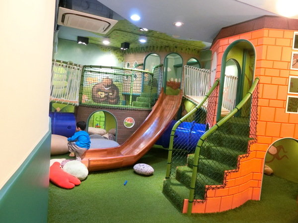 Greenwood Taipei 格林屋:【親子餐廳/親子樂園推薦】Greenwood Taipei 格林屋~是品嚐美食及蹓小孩的好所在喔!