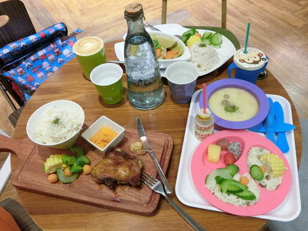 Greenwood Taipei 格林屋:【親子餐廳/親子樂園推薦】Greenwood Taipei 格林屋~是品嚐美食及蹓小孩的好所在喔!
