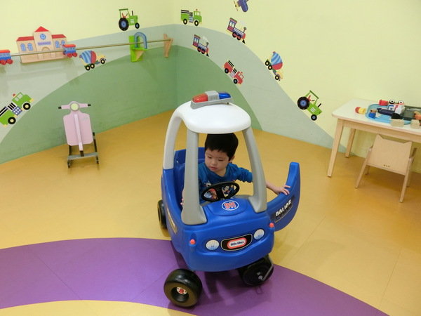 Greenwood Taipei 格林屋:【親子餐廳/親子樂園推薦】Greenwood Taipei 格林屋~是品嚐美食及蹓小孩的好所在喔!