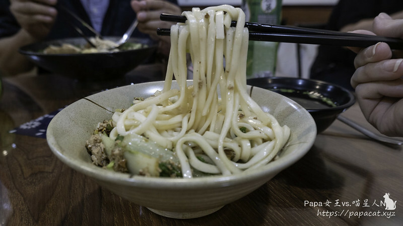 中壢 ｜香辣小舖 素食麵館-臭豆腐X甜點!