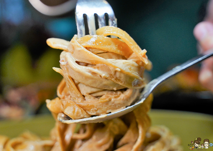 高雄聚餐推薦 約會 跨年 耶誕 烤雞 限量 甜點 下午茶 美食 高雄美食